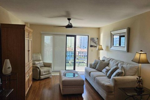 Copropriété à vendre à Clearwater, Floride: 2 chambres, 102.19 m2 № 2118272 - photo 15