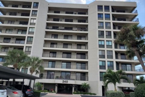 Copropriété à vendre à Clearwater, Floride: 2 chambres, 102.19 m2 № 2118272 - photo 6