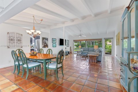 Снять в аренду виллу или дом в Форт-Лодердейл, Флорида 2 спальни, 133.41м2, № 2005260 - фото 18
