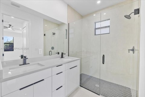 Villa ou maison à vendre à Lehigh Acres, Floride: 4 chambres, 145.86 m2 № 1976885 - photo 26