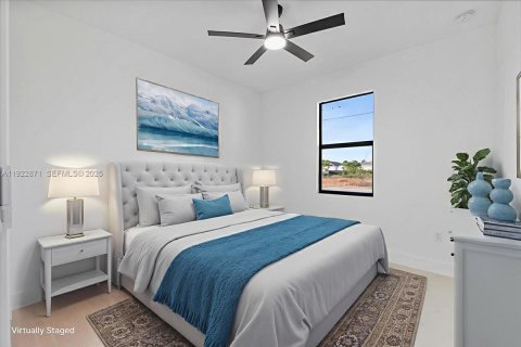 Villa ou maison à vendre à Lehigh Acres, Floride: 4 chambres, 145.86 m2 № 1976885 - photo 6