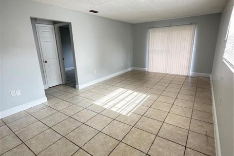Apartment in Lakeland, Florida 2 bedrooms, 84.91 sq.m. № 1793203 - photo 2