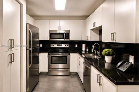 Copropriété à vendre à Miami, Floride: 2 chambres, 88.26 m2 № 2412920 - photo 18
