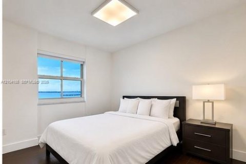 Copropriété à vendre à Miami, Floride: 2 chambres, 88.26 m2 № 2412920 - photo 14