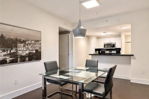 Copropriété à vendre à Miami, Floride: 2 chambres, 88.26 m2 № 2412920 - photo 6