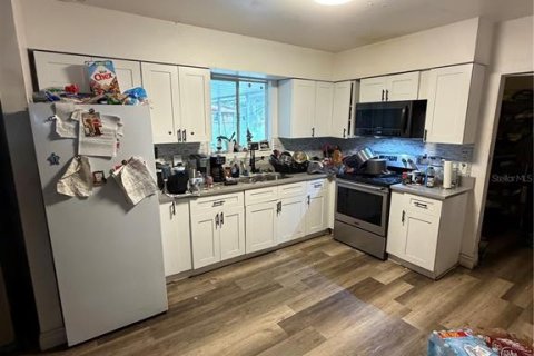 Villa ou maison à vendre à Titusville, Floride: 4 chambres, 142.7 m2 № 2238468 - photo 12