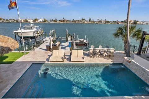 Casa en venta en Saint Pete Beach, Florida, 4 dormitorios, 324.14 m2 № 1657985 - foto 3