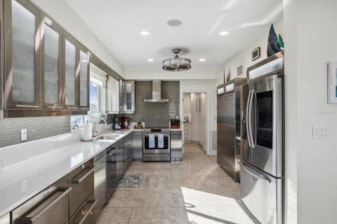 Casa en venta en Saint Pete Beach, Florida, 4 dormitorios, 324.14 m2 № 1657985 - foto 18