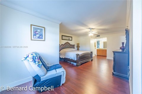 Condominio en venta en Lauderhill, Florida, 2 dormitorios, 117.06 m2 № 2031857 - foto 15