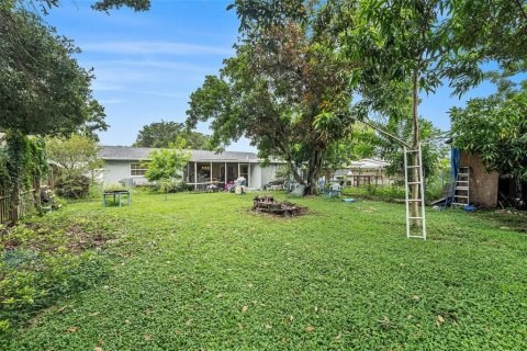 Villa ou maison à vendre à Saint Petersburg, Floride: 3 chambres, 121.98 m2 № 1902727 - photo 5