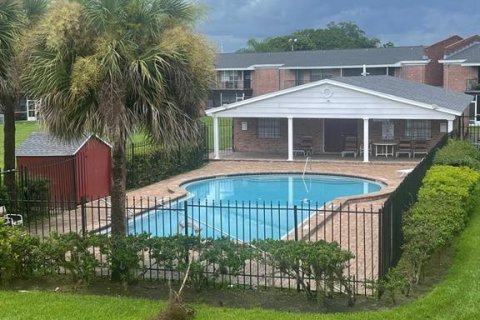 Copropriété à louer à Orlando, Floride: 2 chambres, 90.12 m2 № 2098915 - photo 15