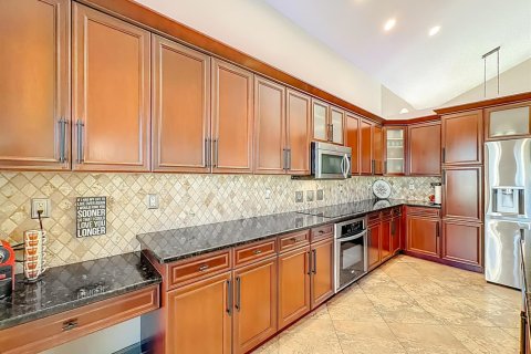 Casa en venta en Port St. Lucie, Florida, 4 dormitorios, 276.85 m2 № 2188381 - foto 24