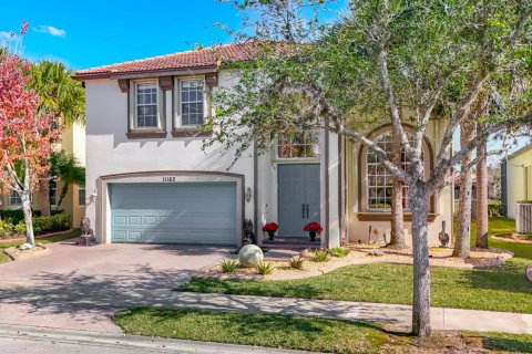 Casa en venta en Port St. Lucie, Florida, 4 dormitorios, 276.85 m2 № 2188381 - foto 3