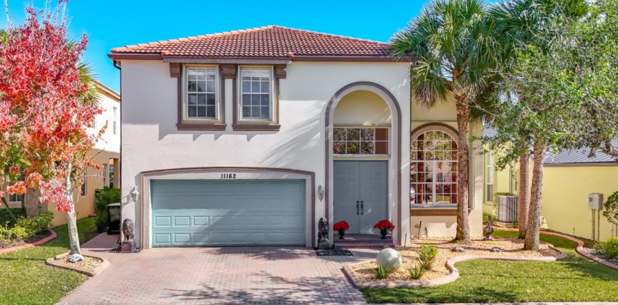 Casa en Port St. Lucie, Florida 4 dormitorios, 276.85 m2 № 2188381