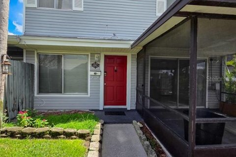 Touwnhouse à vendre à Altamonte Springs, Floride: 2 chambres, 106.28 m2 № 1911709 - photo 1