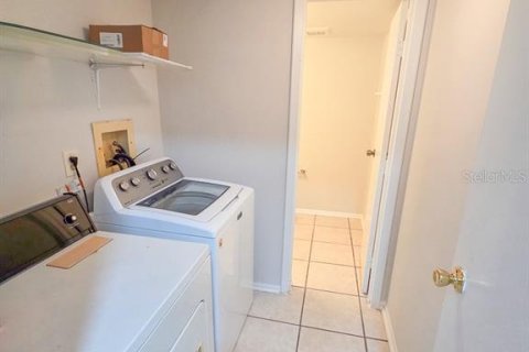 Touwnhouse à vendre à Altamonte Springs, Floride: 2 chambres, 106.28 m2 № 1911709 - photo 12