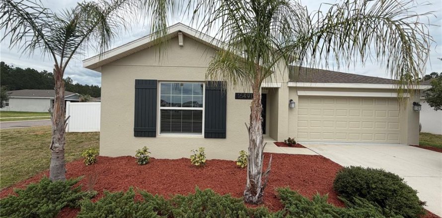 Villa ou maison à Clermont, Floride 4 chambres, 179.86 m2 № 2167565