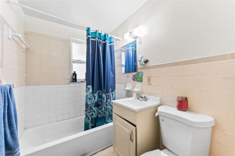 Купить коммерческую недвижимость в Тампа, Флорида 2 спальни, 110.46м2, № 1751409 - фото 15