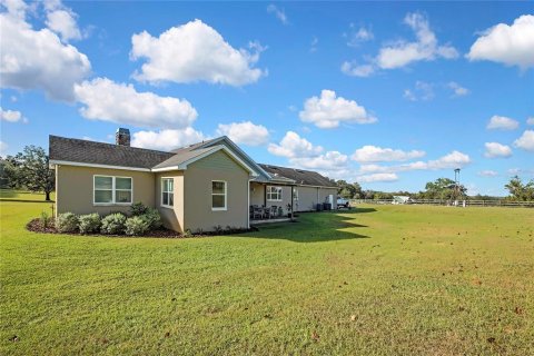 Casa en venta en Dade City, Florida, 4 dormitorios, 243.03 m2 № 2155632 - foto 19