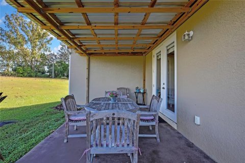 Casa en venta en Dade City, Florida, 4 dormitorios, 243.03 m2 № 2155632 - foto 17
