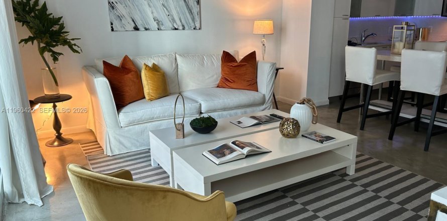 Condo à Miami, Floride, 1 chambre № 2025863