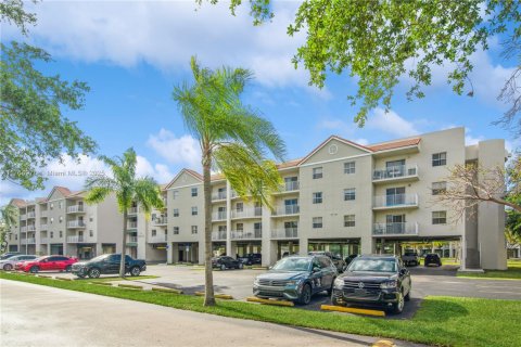 Condominio en venta en Cutler Bay, Florida, 2 dormitorios, 91.04 m2 № 1581492 - foto 21