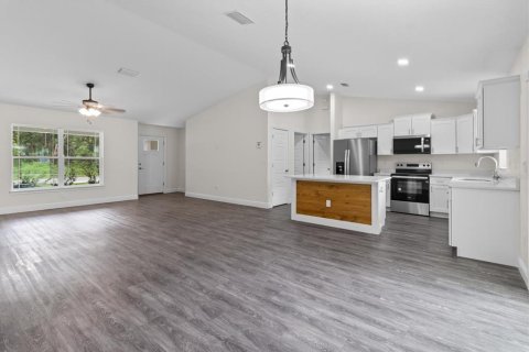 House in Dunnellon, Florida 4 bedrooms, 162.67 sq.m. № 1826520 - photo 8