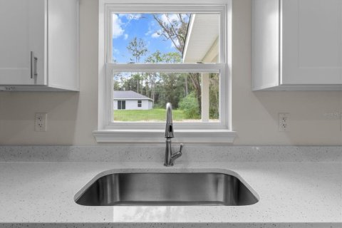 House in Dunnellon, Florida 4 bedrooms, 162.67 sq.m. № 1826520 - photo 13