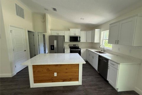 House in Dunnellon, Florida 4 bedrooms, 162.67 sq.m. № 1826520 - photo 3