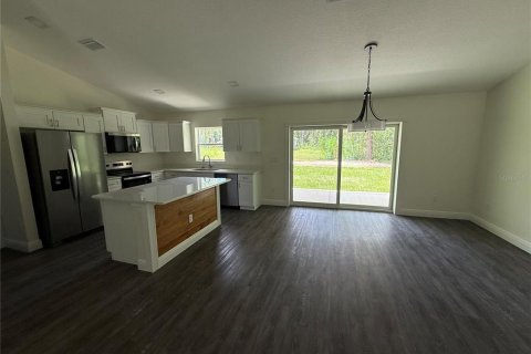 House in Dunnellon, Florida 4 bedrooms, 162.67 sq.m. № 1826520 - photo 4