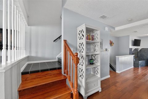 Touwnhouse à vendre à Redington Shores, Floride: 3 chambres, 114.92 m2 № 2142263 - photo 27