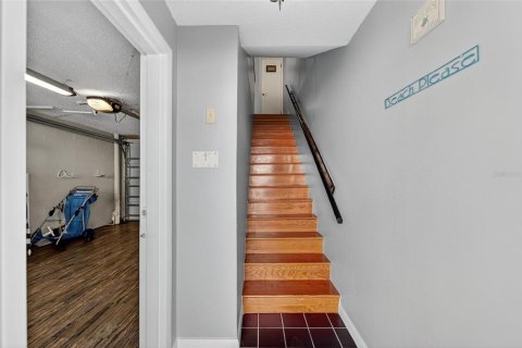 Touwnhouse à vendre à Redington Shores, Floride: 3 chambres, 114.92 m2 № 2142263 - photo 12