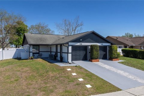 Casa en Orlando, Florida 2 dormitorios, 79.71 m2 № 2369170