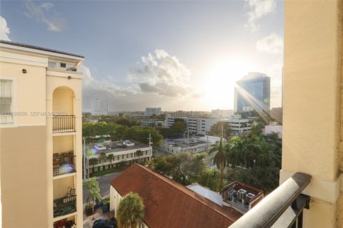 Condo in Fort Lauderdale, Florida, 3 bedrooms  № 2000218 - photo 5