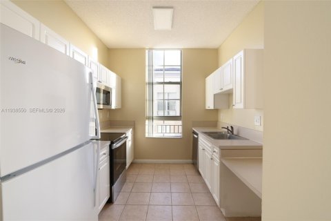 Condo in Fort Lauderdale, Florida, 3 bedrooms  № 2000218 - photo 8
