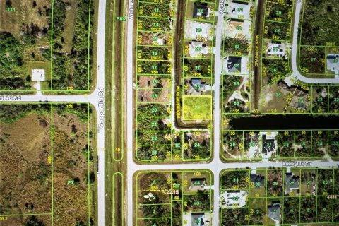 Land in Port Charlotte, Florida № 2165574
