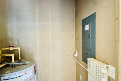 Casa en alquiler en Fish Hawk, Florida, 2 dormitorios, 128.48 m2 № 1771897 - foto 22