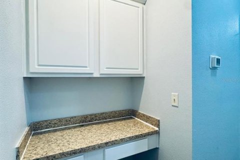 Casa en alquiler en Fish Hawk, Florida, 2 dormitorios, 128.48 m2 № 1771897 - foto 9