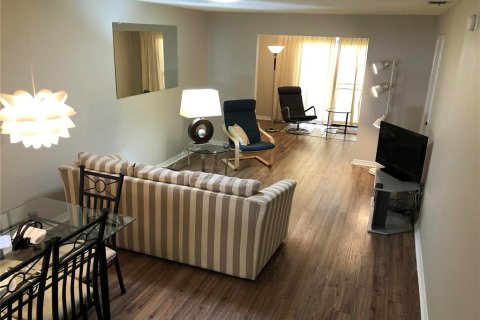 Copropriété à vendre à Largo, Floride: 2 chambres, 103.12 m2 № 1835694 - photo 11