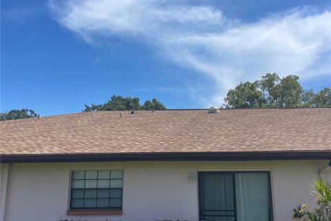 Copropriété à vendre à Largo, Floride: 2 chambres, 103.12 m2 № 1835694 - photo 2