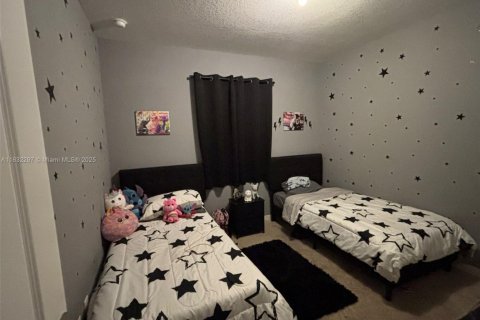 Townhouse in Homestead, Florida 4 bedrooms, 169.64 sq.m. № 2012148 - photo 9