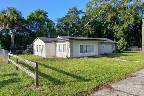 Casa en Sanford, Florida 3 dormitorios, 120.96 m2 № 2387616