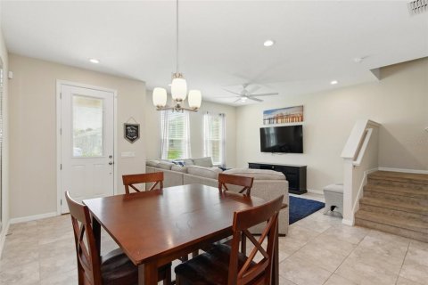 Townhouse in WATERBROOKE in Clermont, Florida 3 bedrooms, 148.64 sq.m. № 1847319 - photo 12