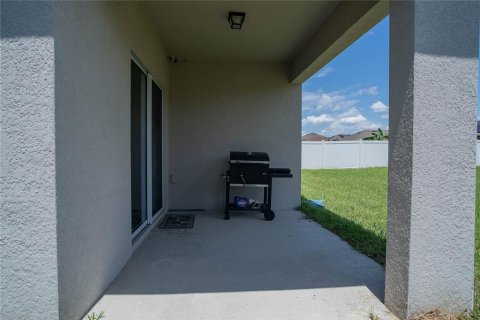 House in Davenport, Florida 4 bedrooms, 173.45 sq.m. № 2321683 - photo 19