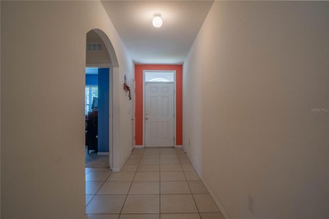 House in Davenport, Florida 4 bedrooms, 173.45 sq.m. № 2321683 - photo 3