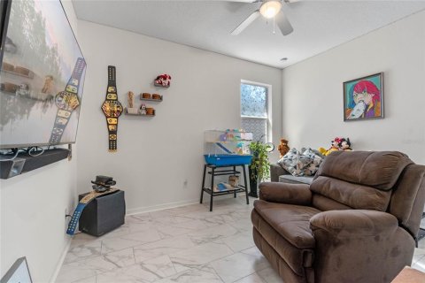 House in Davenport, Florida 4 bedrooms, 184.23 sq.m. № 1601887 - photo 16