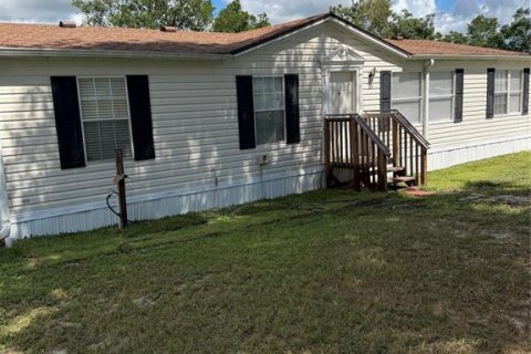Apartment in Lady Lake, Florida 4 bedrooms, 144.93 sq.m. № 2379234