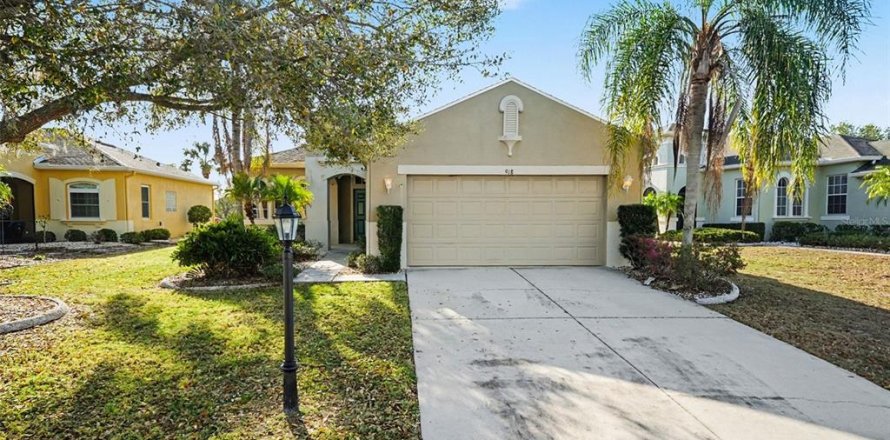 House in Sun City Center, Florida 2 bedrooms, 128.21 sq.m. № 2207491