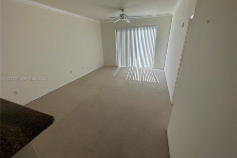 Condo in Fort Lauderdale, Florida, 1 bedroom № 1986314 - photo 6