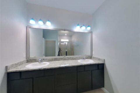Villa ou maison à louer à Brooksville, Floride: 4 chambres, 190.36 m2 № 2385929 - photo 7